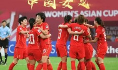 开运体育官网-关于目标锁定胜利，女足比赛球队团结一心前行的信息