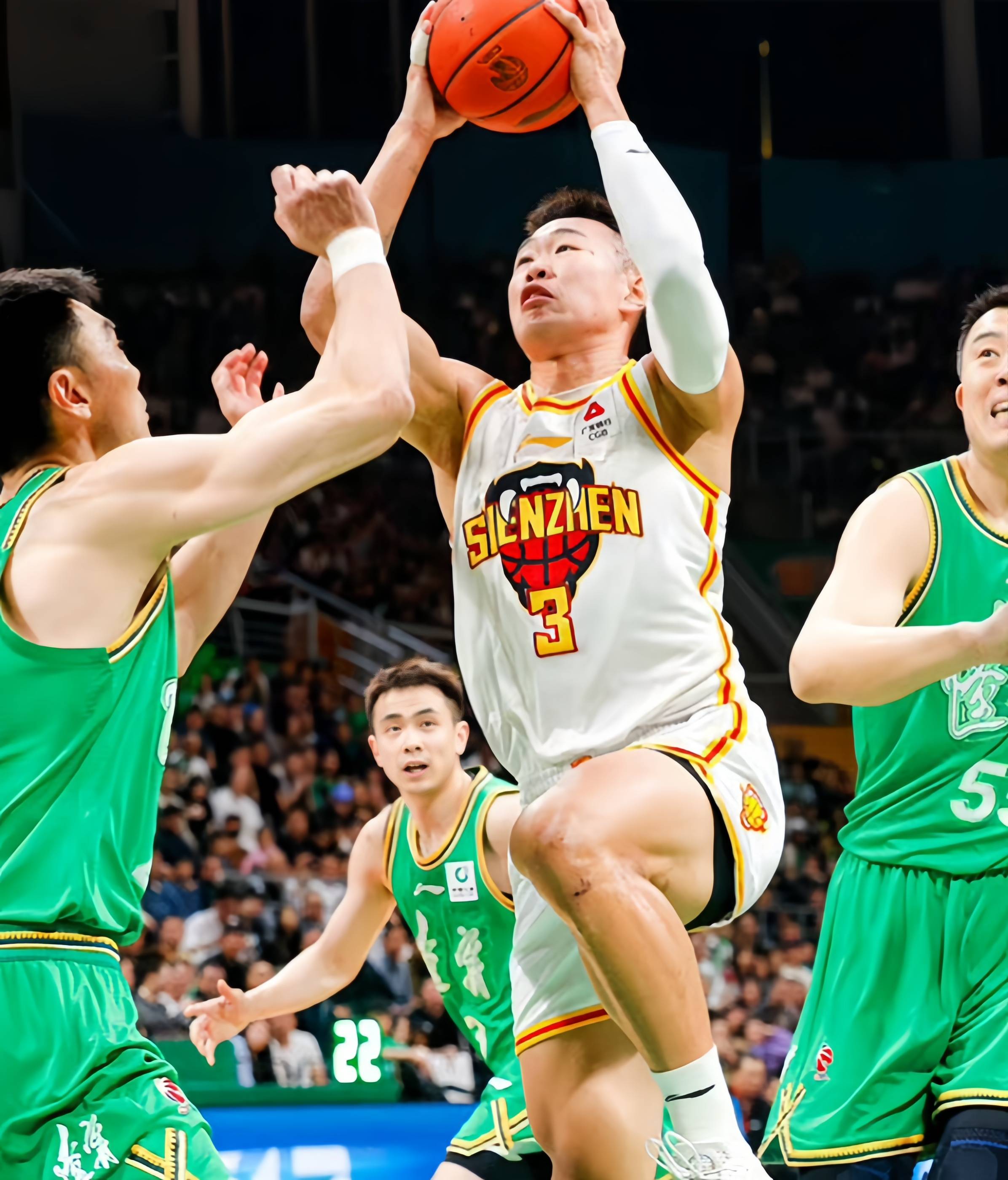比赛中球员发挥出色，被誉为全场MVP